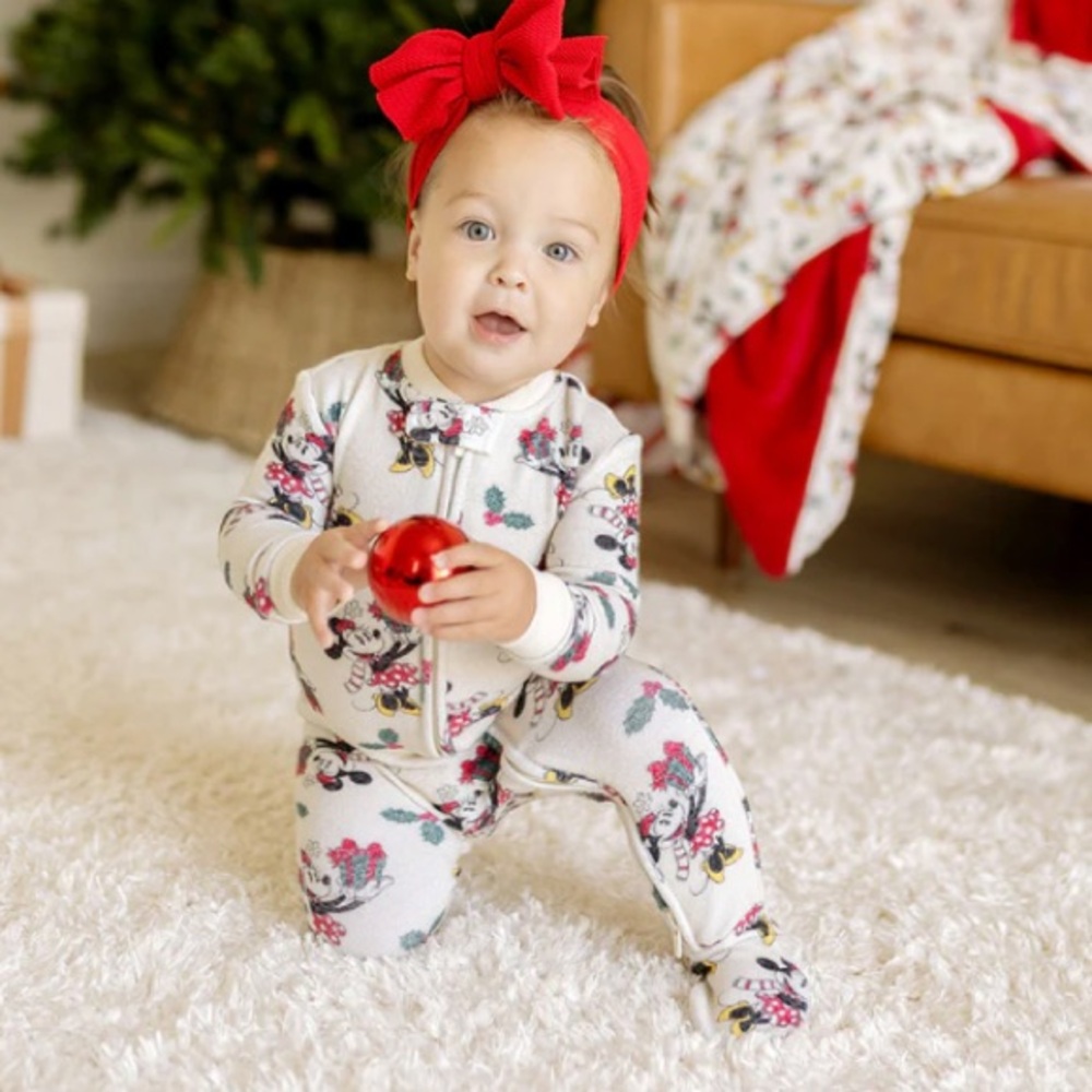 Posh Peanut x Disney Minnie Christmas Footed Ruffled Onesie - Size 6-9 M - HTF!